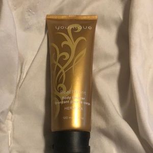 Younique Body Bronzer